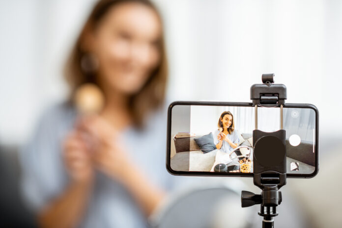 Comment devenir YouTubeur Comment devenir YouTubeur