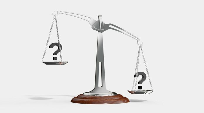 Education en ligne ou traditionnelle quel est le moins cher?