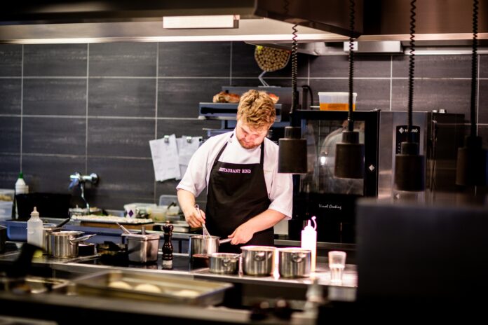 Fiche métier devenir cuisinier