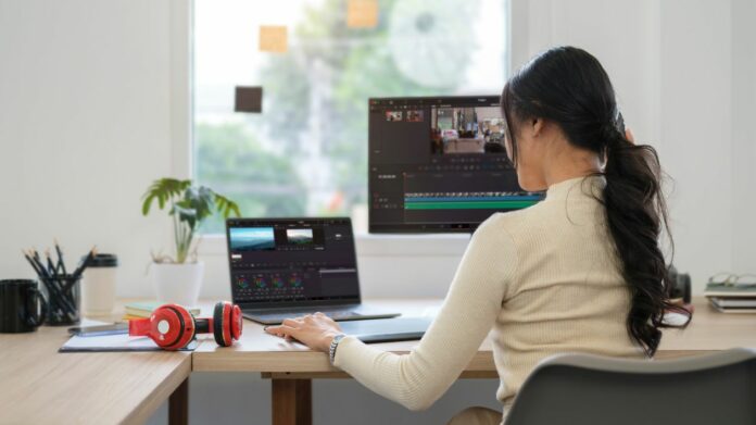 Combien gagne un monteur vidéo