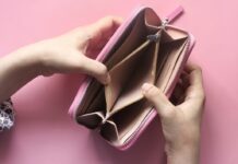 Comment éviter le surendettement étudiant : conseils pratiques dès la première année Comment éviter le surendettement étudiant conseils pratiques dès la première année