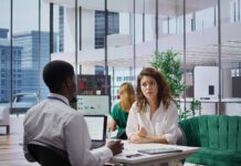 Consultant RSE : le métier stratégique qui explose avec la directive CSRD en 2026 Consultant RSE