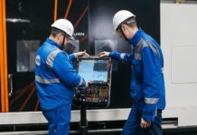 Formation en situation de travail : apprendre un métier directement sur le terrain formation en situation de travail